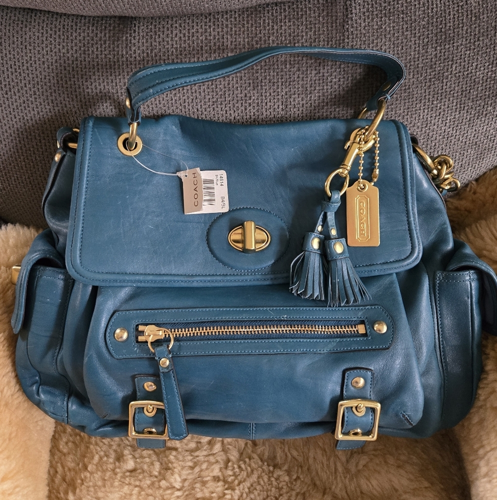 Vintage and Rare Color Find "Sydney" Convertible Satchel Bag